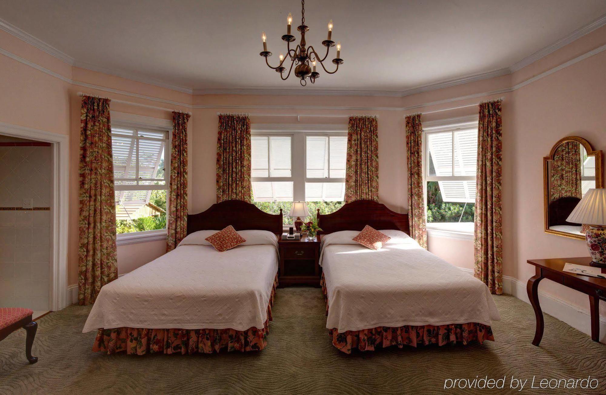 Royal Palms Hotel Hamilton City Esterno foto