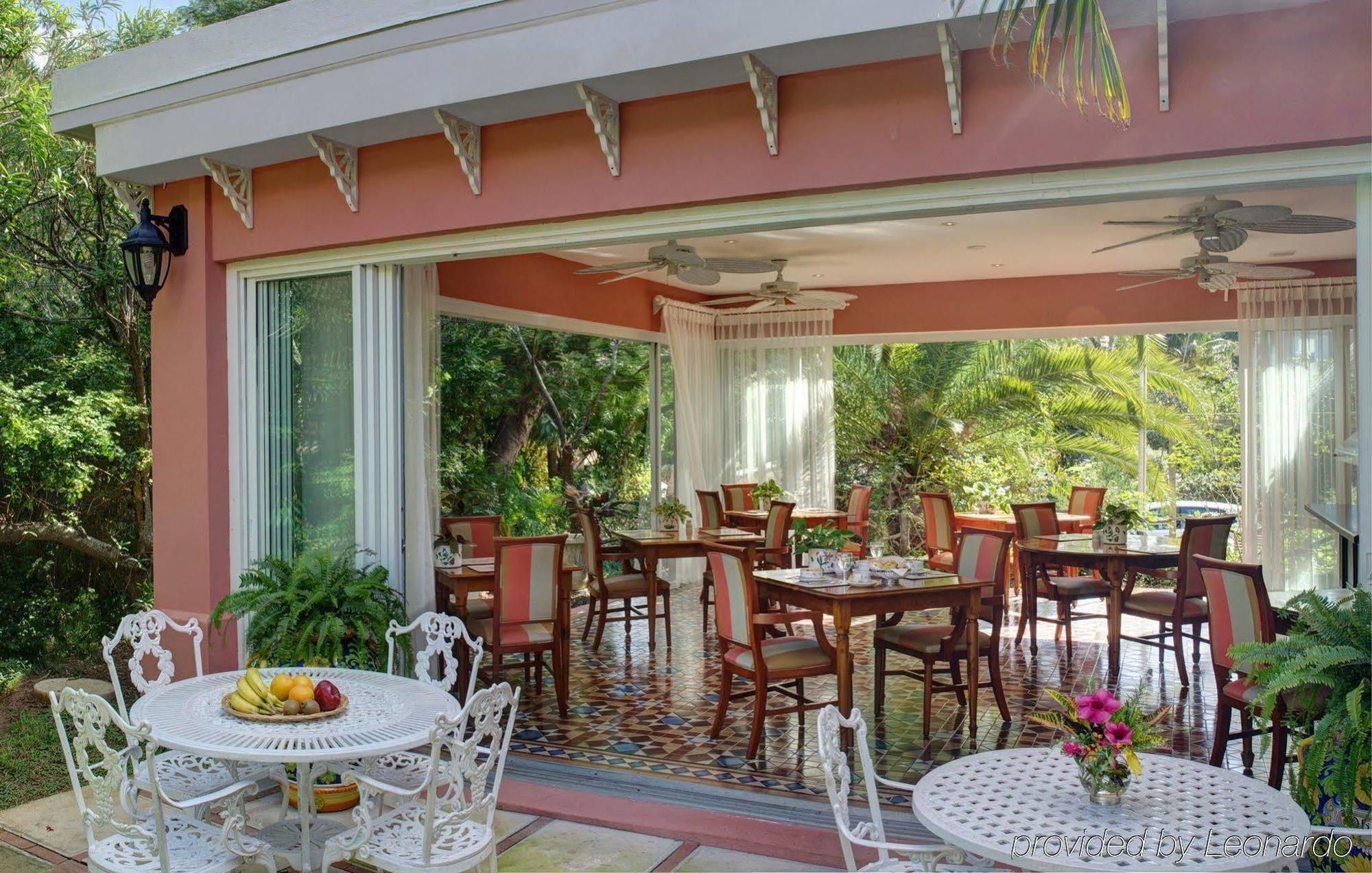Royal Palms Hotel Hamilton City Esterno foto